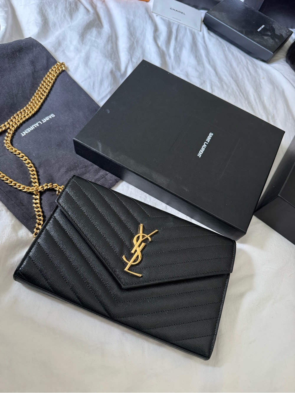 Saint Laurent Cassandre YSL Monogram Wallet On Chain